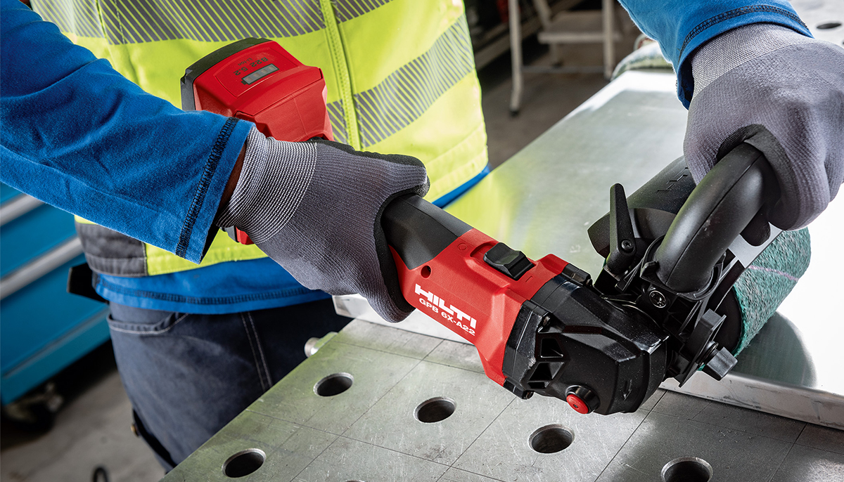 Introducing the GPB 6X-A22 Cordless burnisher for metal fabrication