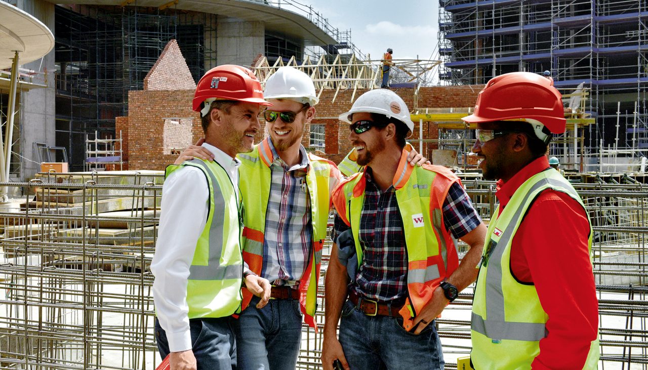 Hilti eksperti nodrošina tehnisko apmācību par ON!Track efektīvu izmantošanu būvlaukumos