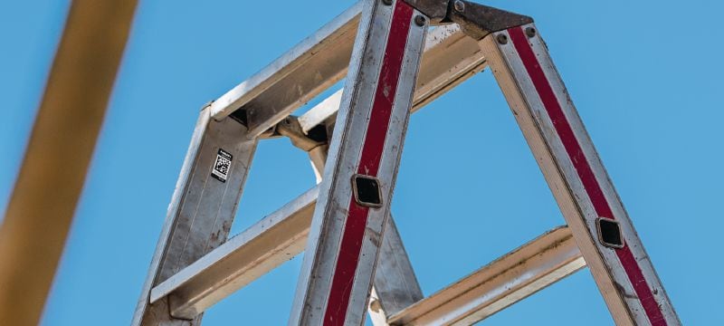 AI L2 un AI L5 Izturīgas pašlīmējošas svītrkoda etiķetes visa veida būviekārtu apzīmēšanai un pārraudzībai Pielietojumi 1