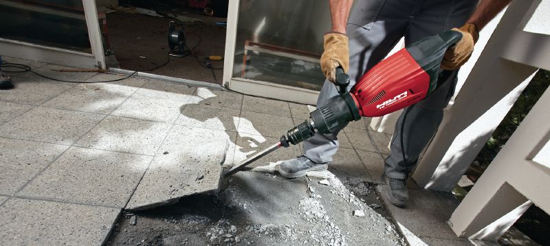 TE-S TI sērijas flīžu kaltu komplekti Pašasinoši TE-S sērijas flīžu kalti dažādu materiālu noņemšanai no virsmas Pielietojumi 1