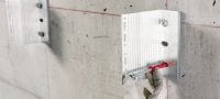 HRD-HF plastmasas enkurskrūve Iepriekš samontēts plastmasas enkurs ar īpaši korozijnoturīgu skrūvi lietošanai betonā un mūrī (karsti cinkotas, seškantu galva) Pielietojumi 3
