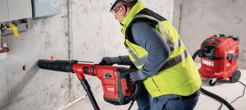 Perforators TE 70-ATC/AVR Īpaši jaudīgs un lielai slodzei paredzēts perforators SDS Max (TE-Y) urbšanas un kalšanas darbiem betonā Pielietojumi 1