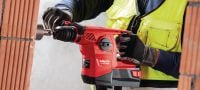 Perforatora kroņurbis TE-C-BK (SDS Plus) Triecienurbjmašīnas kroņurbis SDS Plus (TE-C) urbumu izveidei mūrī, ķieģelī un silikātā Pielietojumi 1