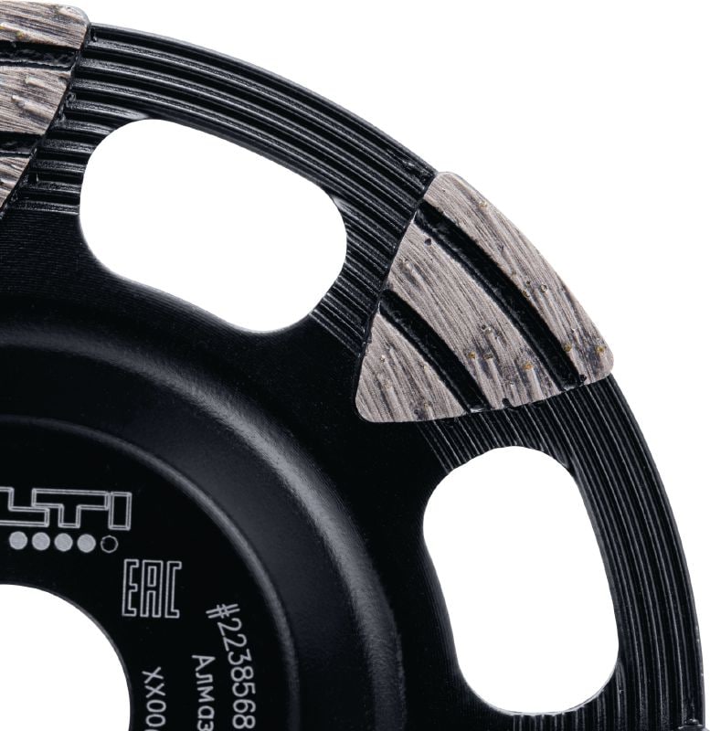 SP universāls dimanta slīpēšanas disks Augstākas klases dimanta slīpēšanas disks leņķa slīpmašīnām — ātrākai betona, klona un dabīgā akmens slīpēšanai