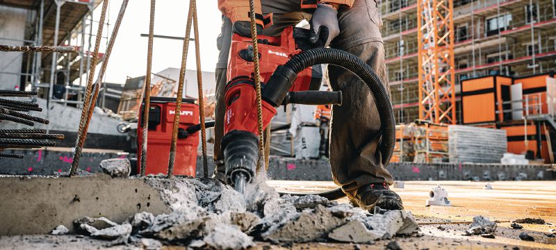 Akumulatora perforators TE 60-22 Jaudīgs akumulatora perforators SDS Max (TE-Y) ar lielu jaudas un svara attiecību lielas slodzes urbšanai un kalšanai betonā un mūrī (Nuron akumulators) Pielietojumi 1