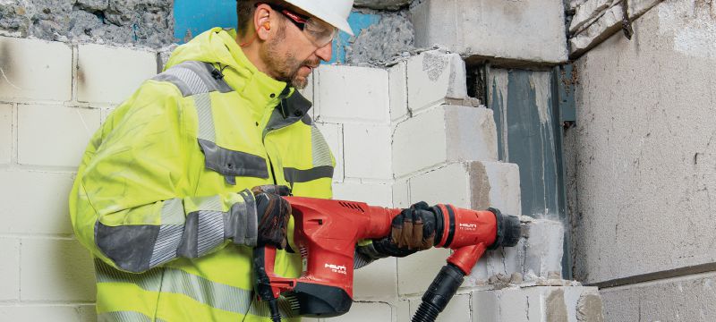 TE 500 SDS-Max atskaldāmais āmurs Izturīgs atskaldāmais āmurs demontāžai SDS Max (TE-Y) mazas slodzes kalšanas darbiem betonā un mūrī Pielietojumi 1