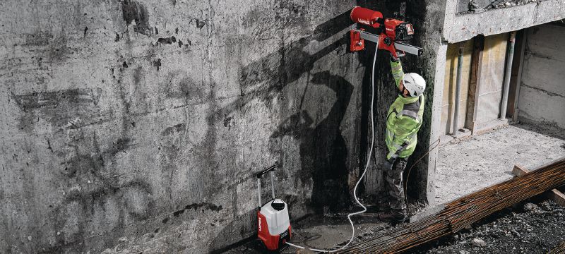 SPX-A ātri atvienojams kroņurbis Izcili kroņurbis kroņurbšanai praktiski visa veida betonā un mūrī ar statīvu un bez tā – kroņurbis akumulatora kroņurbšanas iekārtām Pielietojumi 1