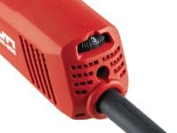Leņķa slīpmašīna AG 125-SE 800 W leņķa slīpmašīna griešanas un slīpēšanas (nobeiguma apdares) darbiem, izmantojot diskus ar diametru līdz 125 mm