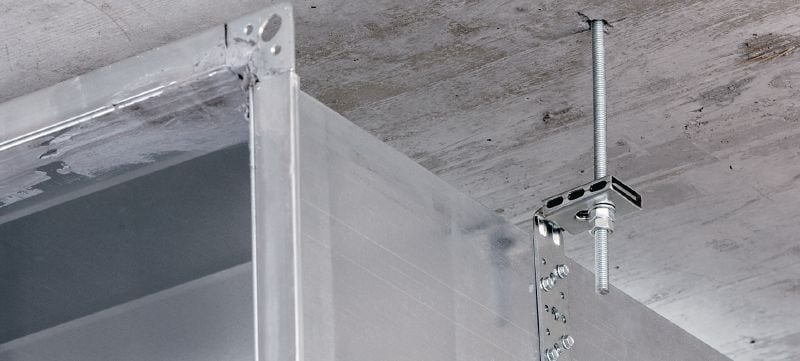 MVA-LC ventilācijas cauruļu balsts Cinkots ventilācijas kanāla kronšteins ventilācijas kanālu nostiprināšanai vai iekāršanai pie griestiem Pielietojumi 1